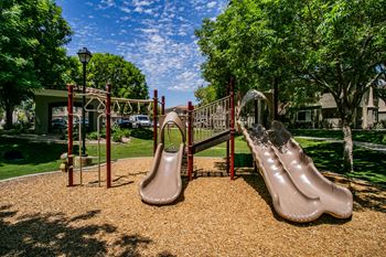 Versante apartments children's playground
